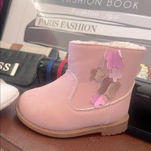 Size 2 infants boots